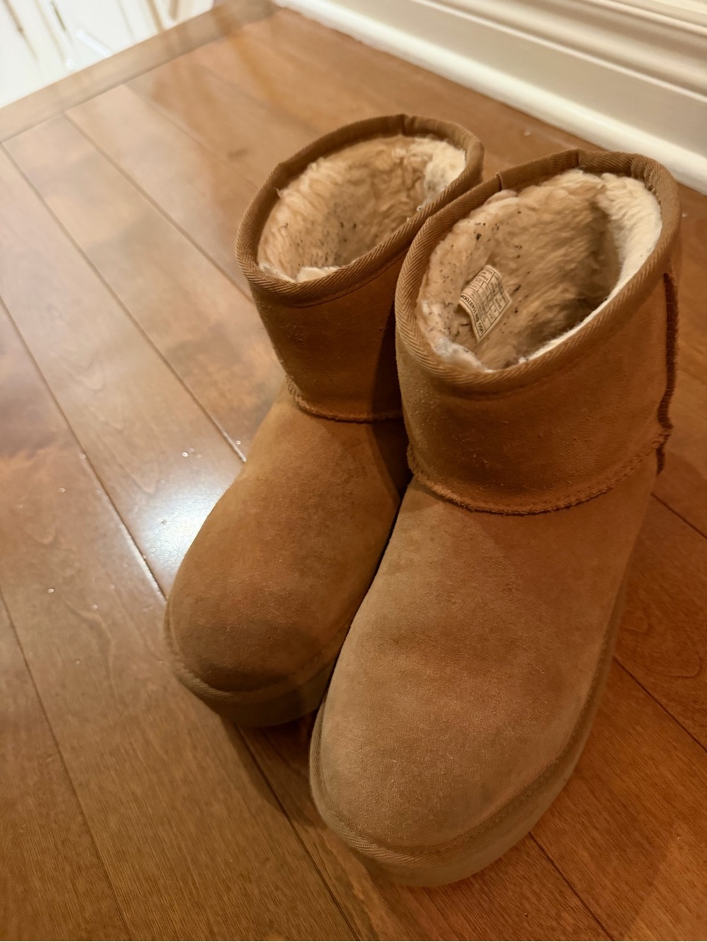 Classic Suede Shearling Short platform Ugg Boots - Chestnut